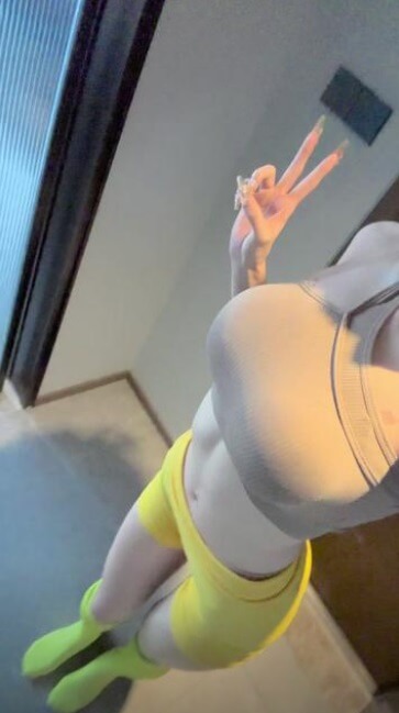 图片[1] - 腿祖宗emy 微密圈 觅圈最新写真图片及视频资源合集下载[持续更新] - 幻域写真 - cosplay高清美图分享平台