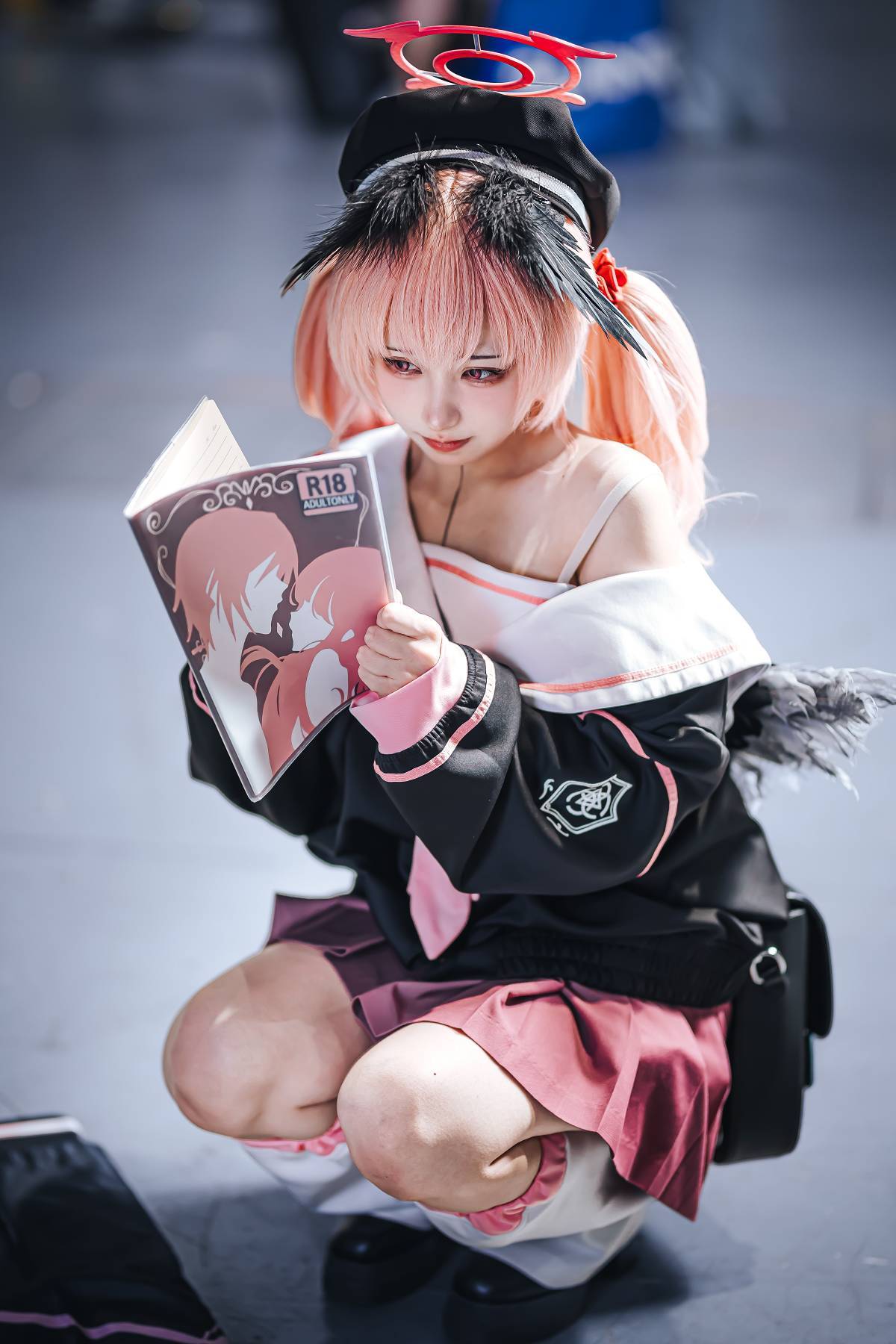 6878696858cb8da5c8bc9074