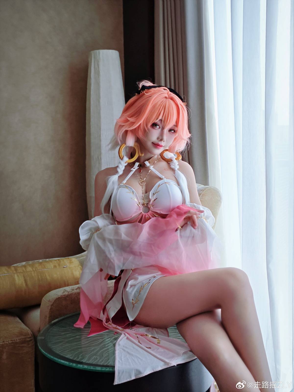 「鸣潮」长离 cosplay - 幻域写真 - cosplay高清美图分享平台