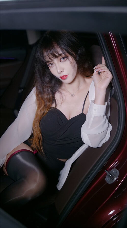 图片[1] - 黑丝御姐 小须须_arcana 最新写真套图合集下载 - 幻域写真 - cosplay高清美图分享平台