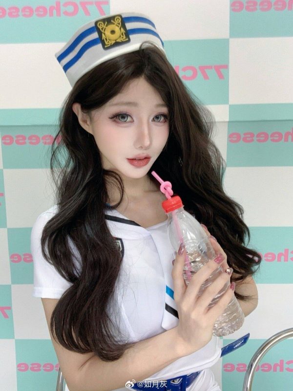 如月灰 KisaragiAsh 制服诱惑 最新写真套图合集下载[持续更新] - 幻域写真 - cosplay高清美图分享平台