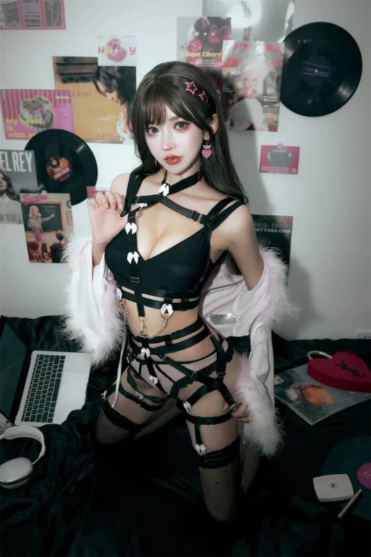 过期米线线喵 – 记忆胶片 - 幻域写真 - cosplay高清美图分享平台