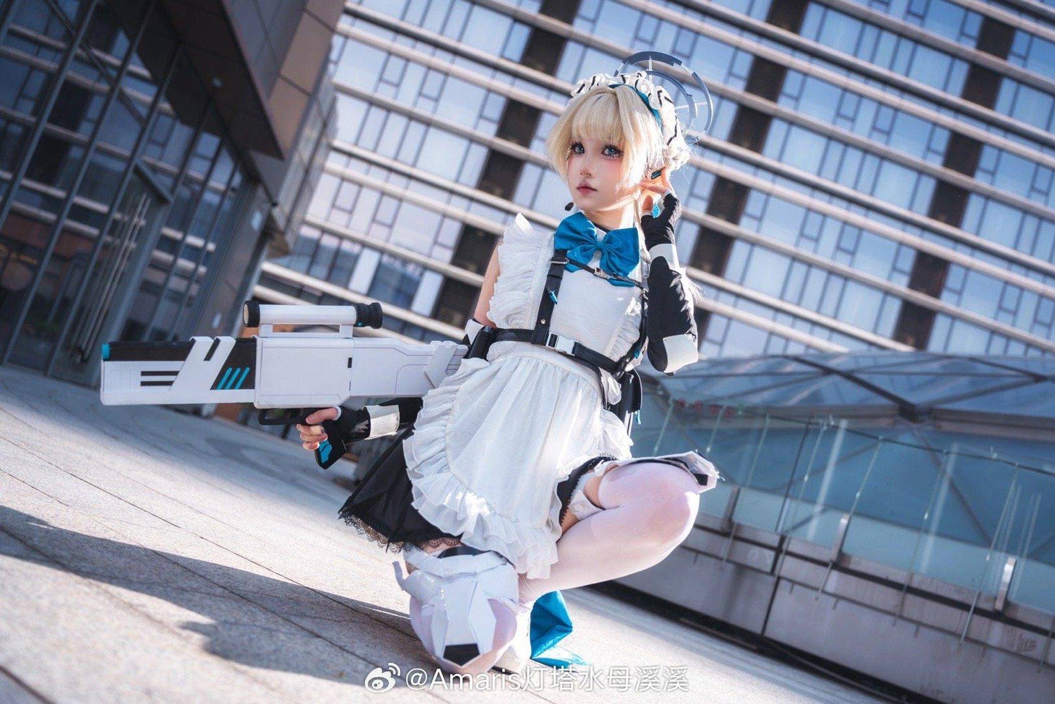 广州蔚蓝档案only！溪溪的飞鸟马时COS把女仆特工感焊在身上了