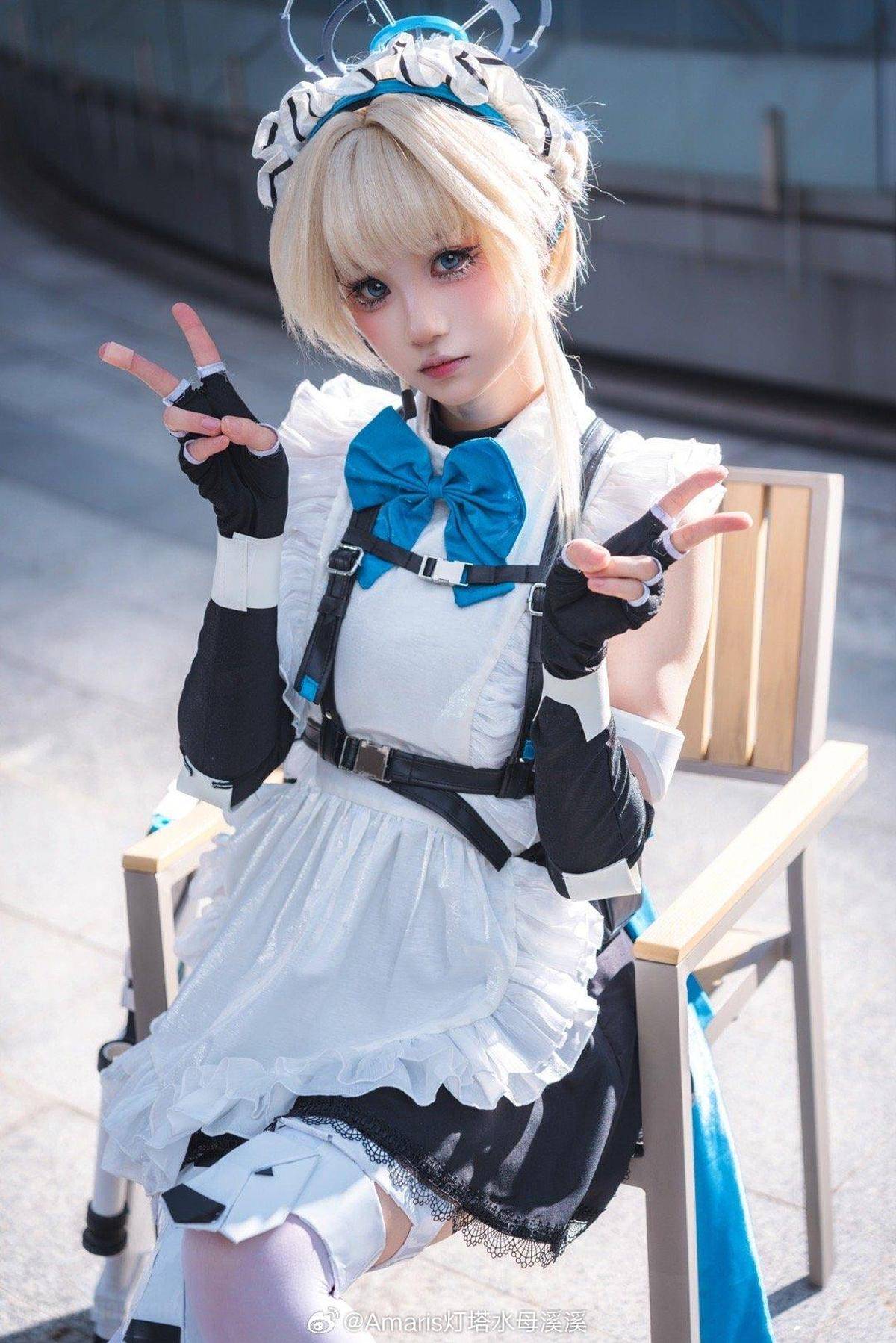 广州蔚蓝档案only！溪溪的飞鸟马时COS把女仆特工感焊在身上了